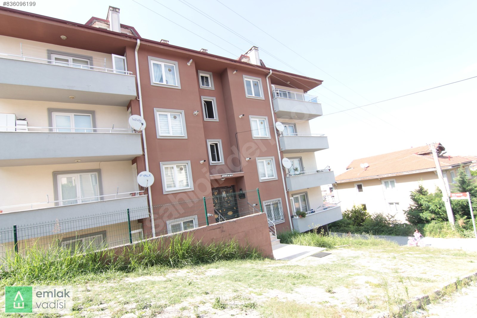 Maltepe�de Manzara�lı 220 m2 3+1 Çatı Dubleks EmlakVadisi