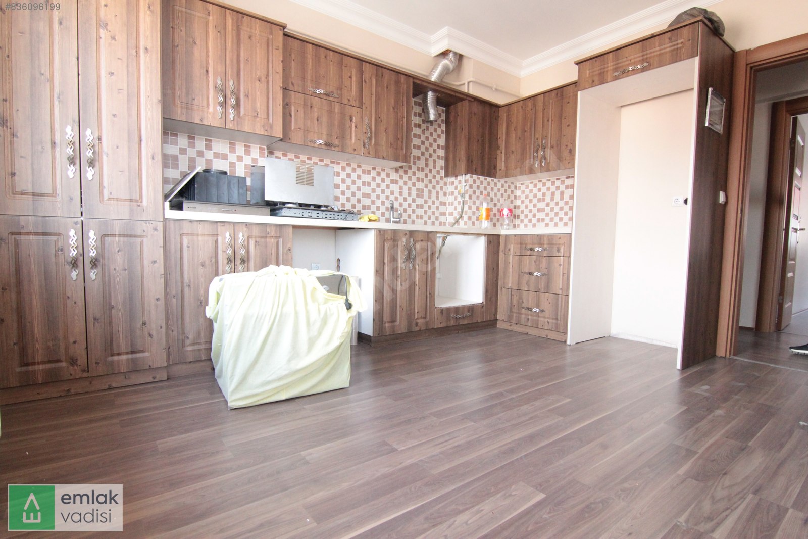 Maltepe�de Manzara�lı 220 m2 3+1 Çatı Dubleks EmlakVadisi
