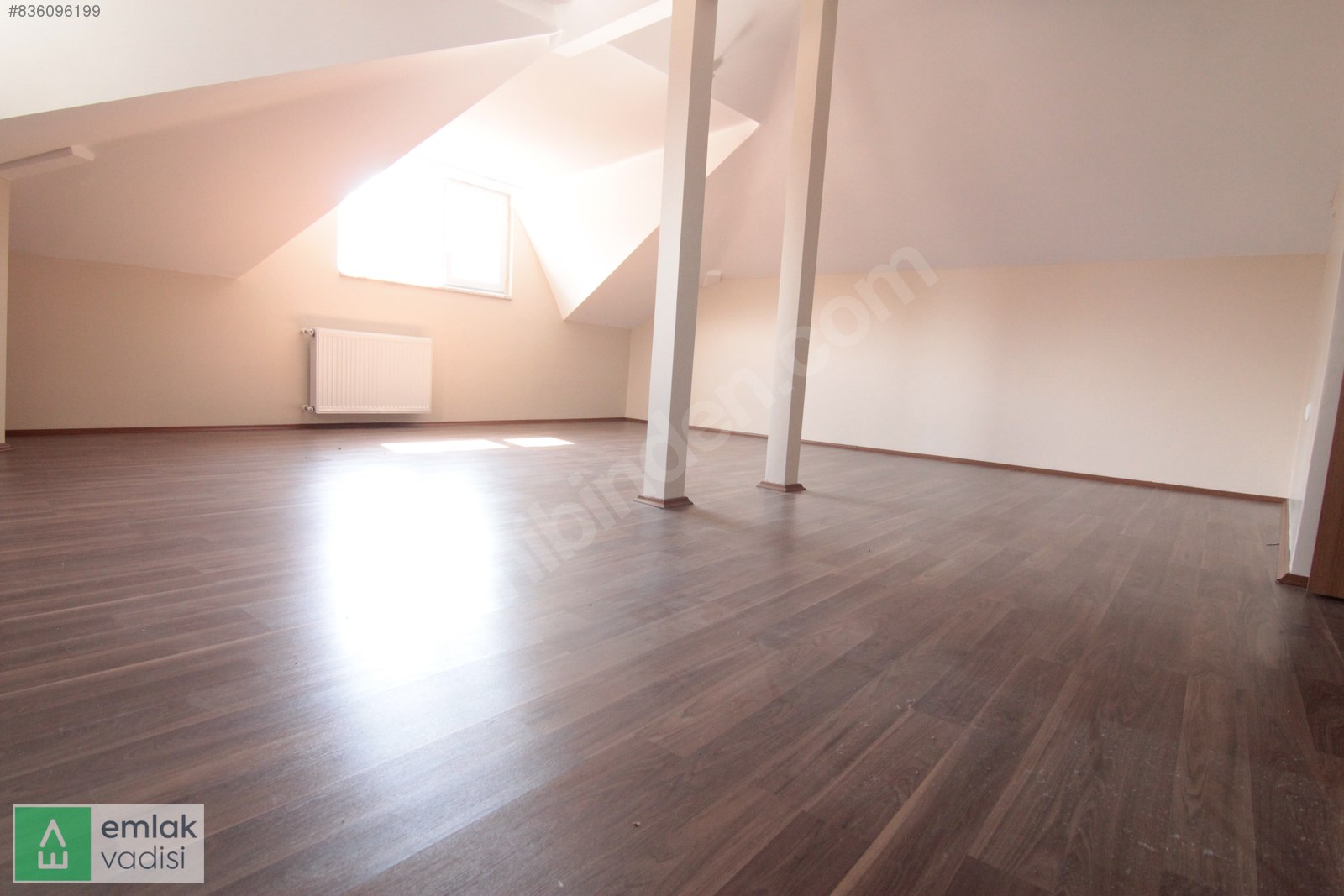 Maltepe�de Manzara�lı 220 m2 3+1 Çatı Dubleks EmlakVadisi
