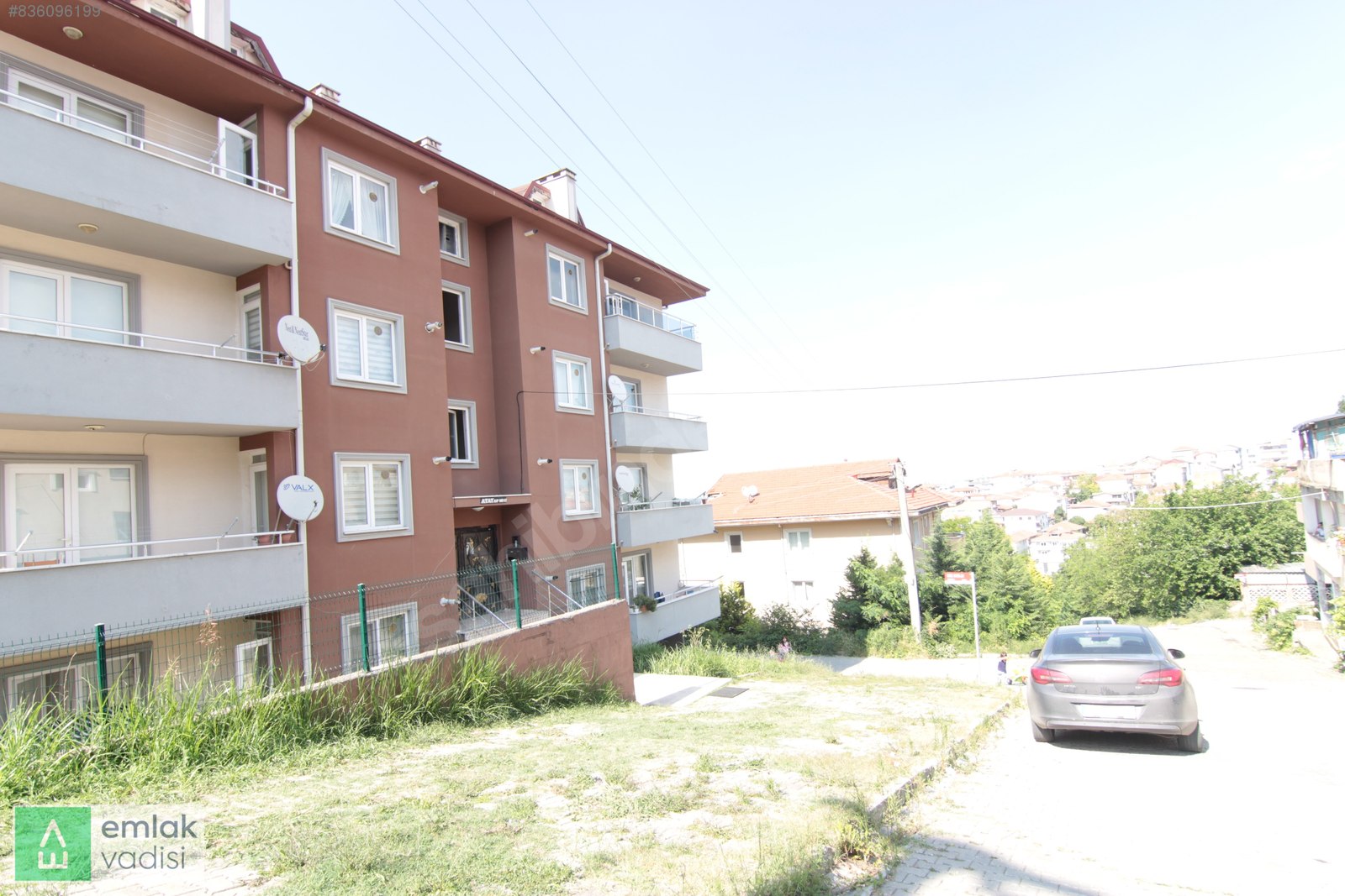 Maltepe�de Manzara�lı 220 m2 3+1 Çatı Dubleks EmlakVadisi